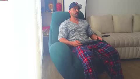 Andrew online show from 03-01-25, 01:40