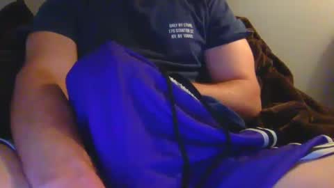 Snapshot of andrewholdsteady chatting on 12-18-24, 07:19 andrewholdsteady online show from 12-18-24, 07:19