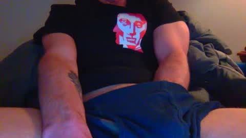 Snapshot of andrewholdsteady chatting on 02-15-25, 07:06 andrewholdsteady online show from 02-15-25, 07:06