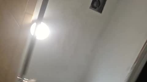 andrewo42601 online show from 11-19-25, 04:23