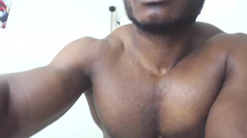 Snapshot of andrewoconnor__ chatting on 01-05-25, 11:22 Andrew Oconnor online show from 01-05-25, 11:22