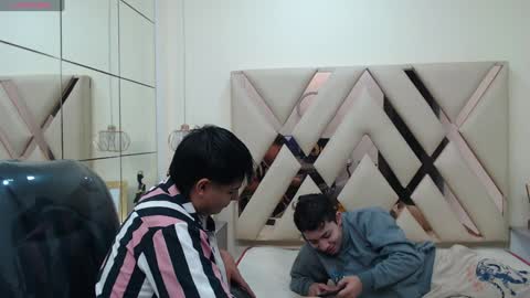 Snapshot of andrewsmile_ chatting on 01-29-25, 12:13 ANDREW online show from 01-29-25, 12:13