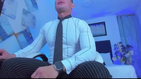 Snapshot of andrewstelee chatting on 03-05-25, 02:14 andrewstelee online show from 03-05-25, 02:14