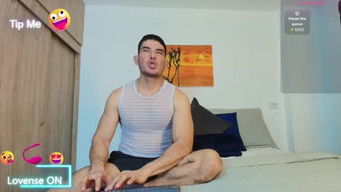 Snapshot of andrewstelee chatting on 09-12-25, 05:29 andrewstelee online show from 09-12-25, 05:29