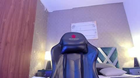 Snapshot of andreww_whitee chatting on 12-13-24, 12:42 AndreW White online show from 12-13-24, 12:42