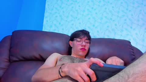 Snapshot of andreww_whitee chatting on 02-19-25, 01:40 AndreW White online show from 02-19-25, 01:40