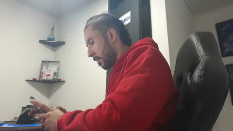 Andru online show from 12-25-24, 04:22