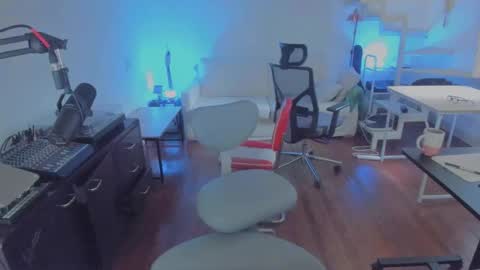 Andrew online show from 12-02-25, 07:09