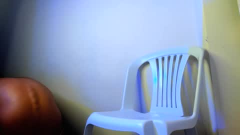 Snapshot of andy_0018 chatting on 12-31-24, 02:29 Andy online show from 12-31-24, 02:29