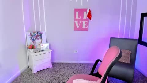 Andrea online show from 12-26-24, 02:37