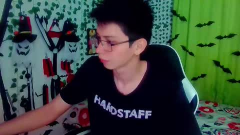 Andy Gray online show from 11-14-25, 02:49