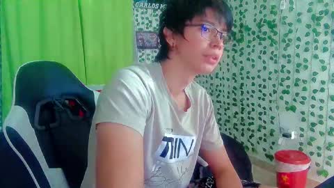 Andy Gray online show from 02-10-26, 03:05