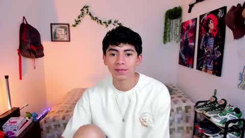 Snapshot of andy_guez_11 chatting on 11-17-25, 09:26 andy_guez_11 online show from 11-17-25, 09:26