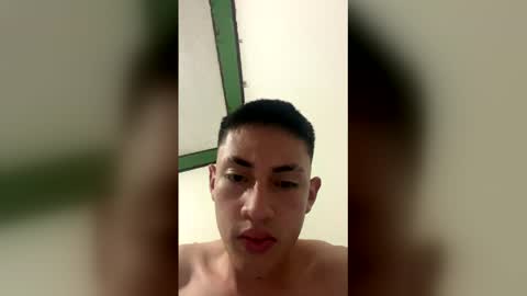 andy_twink18 online show from 03-05-26, 03:19