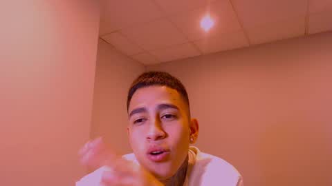 andy_xtralarge online show from 02-18-25, 07:30