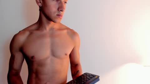 Andy Joy  online show from 01-10-25, 02:45