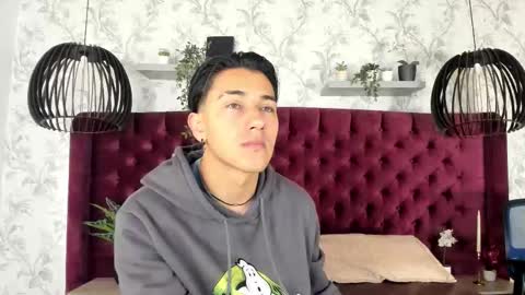 Snapshot of andyjoy_ chatting on 11-28-25, 11:24 Andy Joy online show from 11-28-25, 11:24