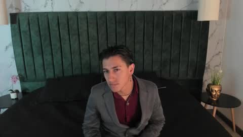 Snapshot of andyjoy_ chatting on 12-16-25, 11:15 Andy Joy online show from 12-16-25, 11:15