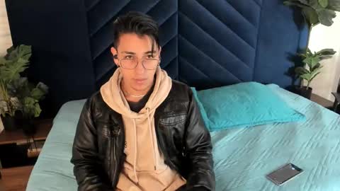 Snapshot of andyjoy_ chatting on 01-11-26, 11:04 Andy Joy online show from 01-11-26, 11:04