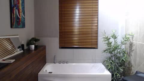 Snapshot of andyjoy_ chatting on 02-01-26, 11:20 Andy Joy online show from 02-01-26, 11:20