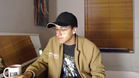 Snapshot of andyjoy_ chatting on 02-09-26, 11:47 Andy Joy online show from 02-09-26, 11:47