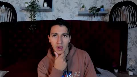 Snapshot of andyjoy_ chatting on 02-10-26, 11:25 Andy Joy online show from 02-10-26, 11:25