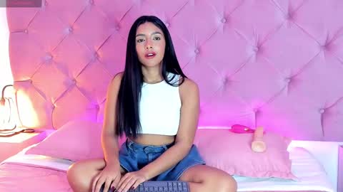 AndySaenzz online show from 02-12-25, 03:38