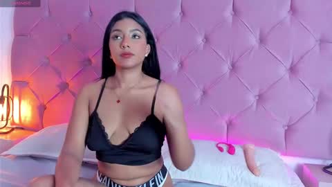 AndySaenzz online show from 03-09-25, 03:49