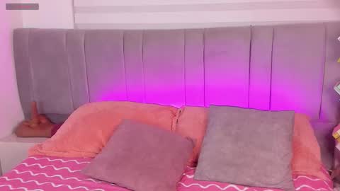 AndySaenzz online show from 10-07-25, 03:04