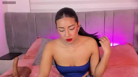 AndySaenzz online show from 10-22-25, 03:29