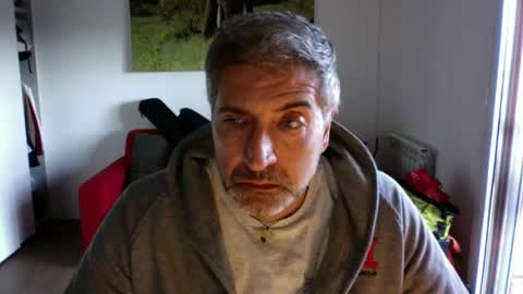 Snapshot of andysap chatting on 01-29-25, 07:04 andysap online show from 01-29-25, 07:04