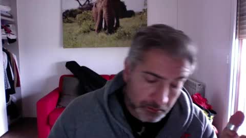 Snapshot of andysap chatting on 01-31-25, 08:11 andysap online show from 01-31-25, 08:11