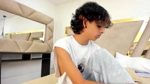 Snapshot of andyxibrat chatting on 09-16-25, 07:26 andyxibrat online show from 09-16-25, 07:26