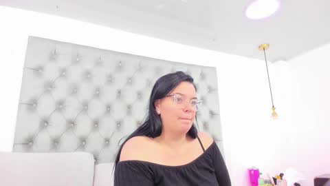 Snapshot of anette_cooper chatting on 02-04-26, 03:45 anette_cooper online show from 02-04-26, 03:45