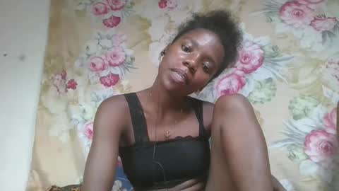 Snapshot of angeeliine chatting on 02-27-26, 01:05 angeeliine online show from 02-27-26, 01:05