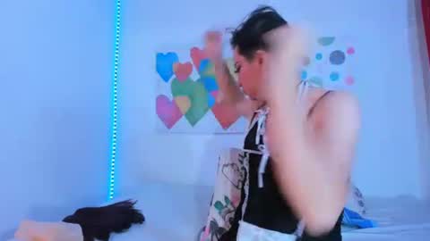 AngiePerry online show from 11-08-25, 11:54