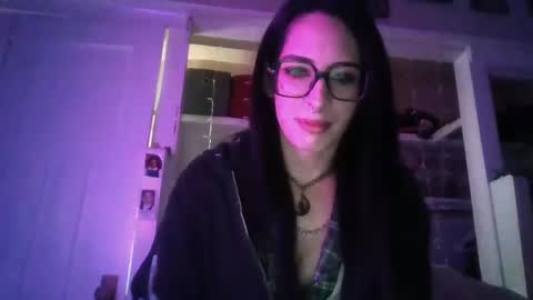 Snapshot of angel32973297 chatting on 10-19-25, 08:20 Tegan online show from 10-19-25, 08:20