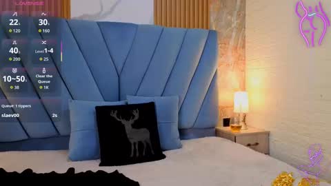 angel__red_ online show from 09-21-25, 03:08