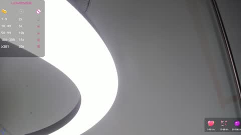 Snapshot of angel__sweet18 chatting on 01-10-25, 04:20 online show from 01-10-25, 04:20