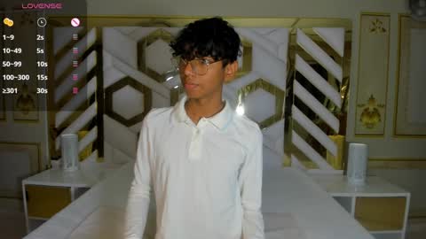 Snapshot of angel__sweet18 chatting on 01-27-25, 10:16 online show from 01-27-25, 10:16