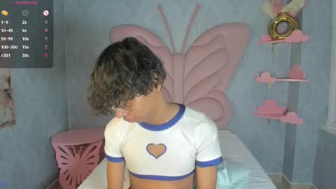 Snapshot of angel__sweet18 chatting on 03-12-25, 08:30 online show from 03-12-25, 08:30