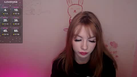 Snapshot of angel_elis_ chatting on 10-30-25, 03:24 Kate online show from 10-30-25, 03:24