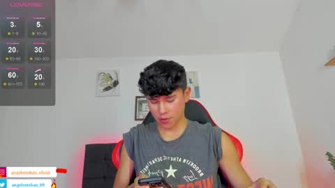 ngel Esteban  online show from 10-03-25, 03:14