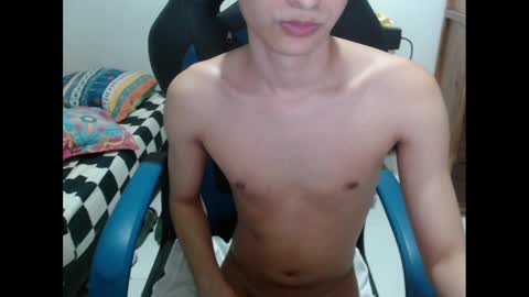 Snapshot of angel_hotc chatting on 12-30-24, 10:12 Angel online show from 12-30-24, 10:12