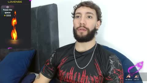 angel_kyrozz online show from 12-21-25, 07:10