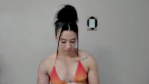 Snapshot of angel_martins chatting on 10-16-25, 01:23 Angel online show from 10-16-25, 01:23