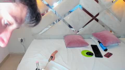 angel_sanzz online show from 02-06-26, 03:48