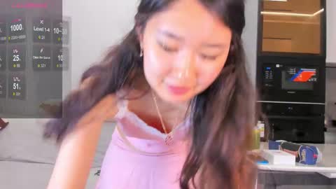 Snapshot of angel_soo chatting on 10-11-25, 01:31 angel_soo online show from 10-11-25, 01:31