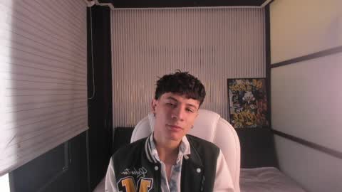 Angel online show from 04-09-26, 12:10