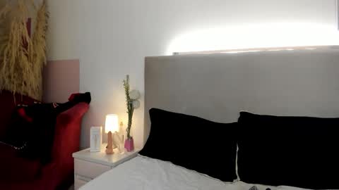 angel_velvet_ online show from 10-29-25, 11:01